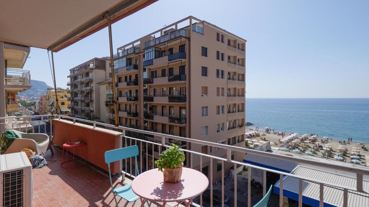 Babyaccommodation Family Panoramic I Pietra Ligure Exterior foto