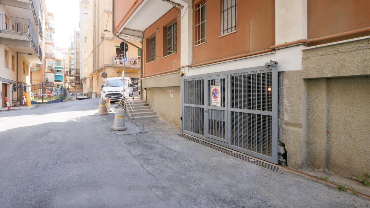 Babyaccommodation Family Panoramic I Pietra Ligure Exterior foto